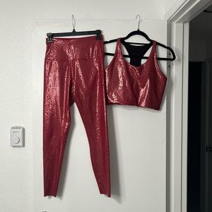 MPG Sport red crocodile holiday set | leggings and sports bra crop
